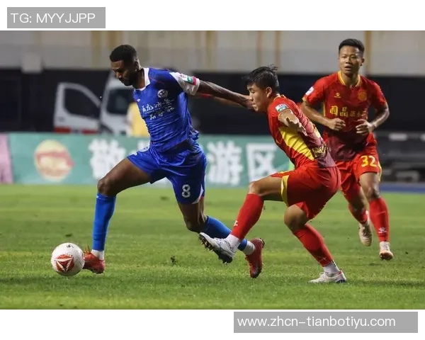 前大连人和广州豹后卫单鹏飞正式加盟中甲石家庄功夫队伍助力新赛季